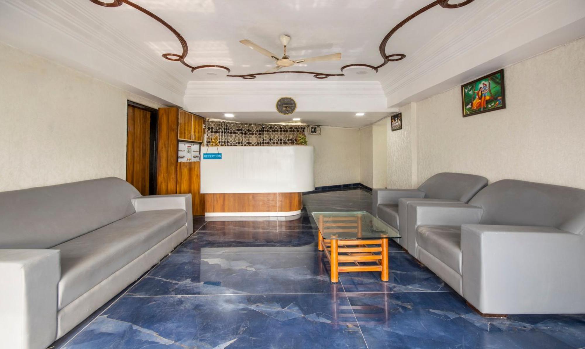 Itsy Hotels Shree Krishna Palace Ahmedabad Bagian luar foto